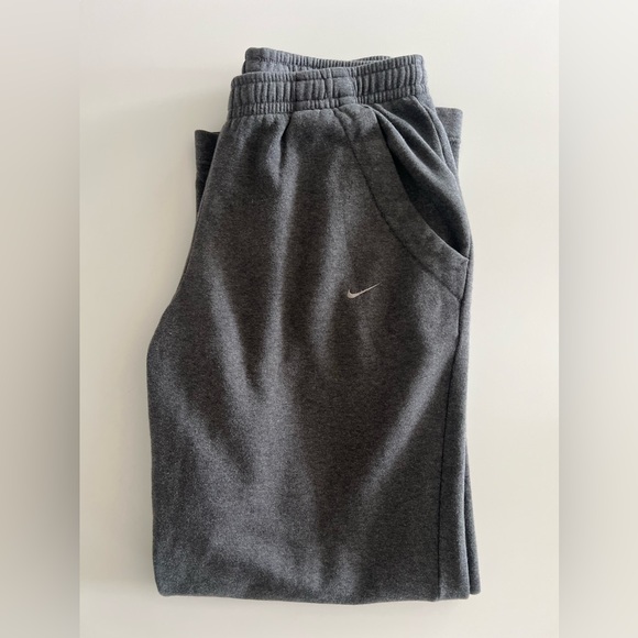 Mens Nike sweat pants size M/L - Picture 1 of 4